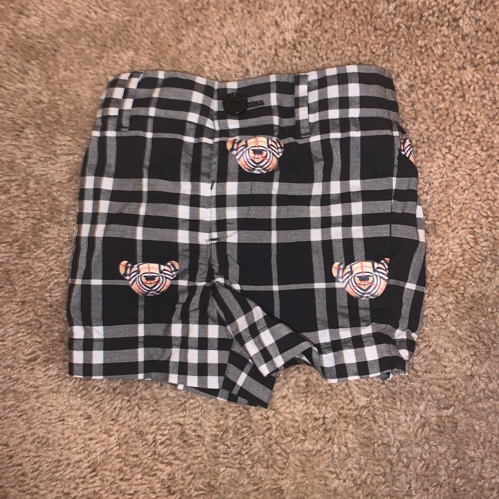 Vintage Thomas the bear Burberry shorts